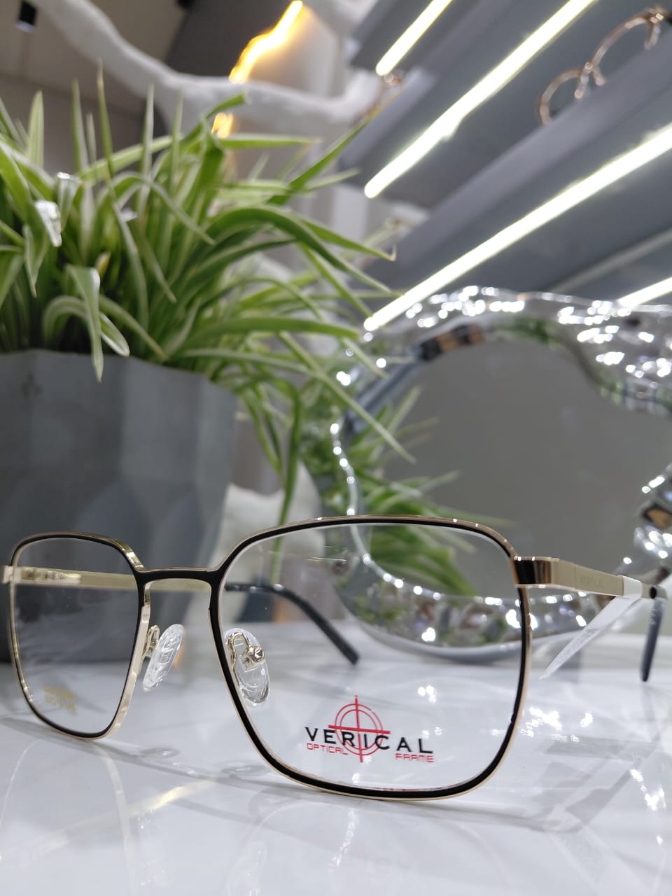 VERTICAL
