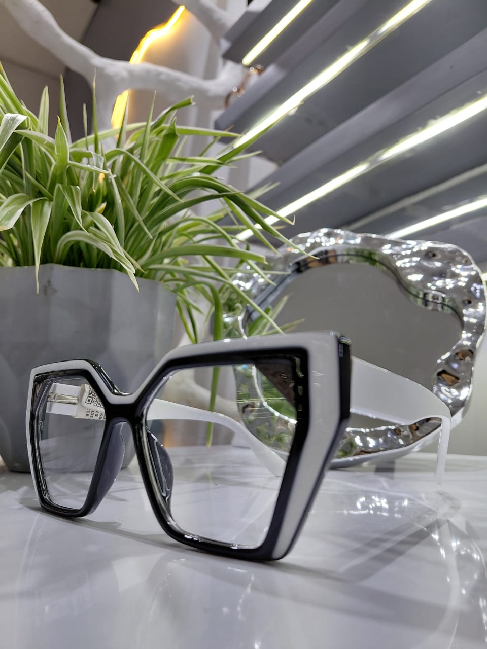 OPTICLINIC