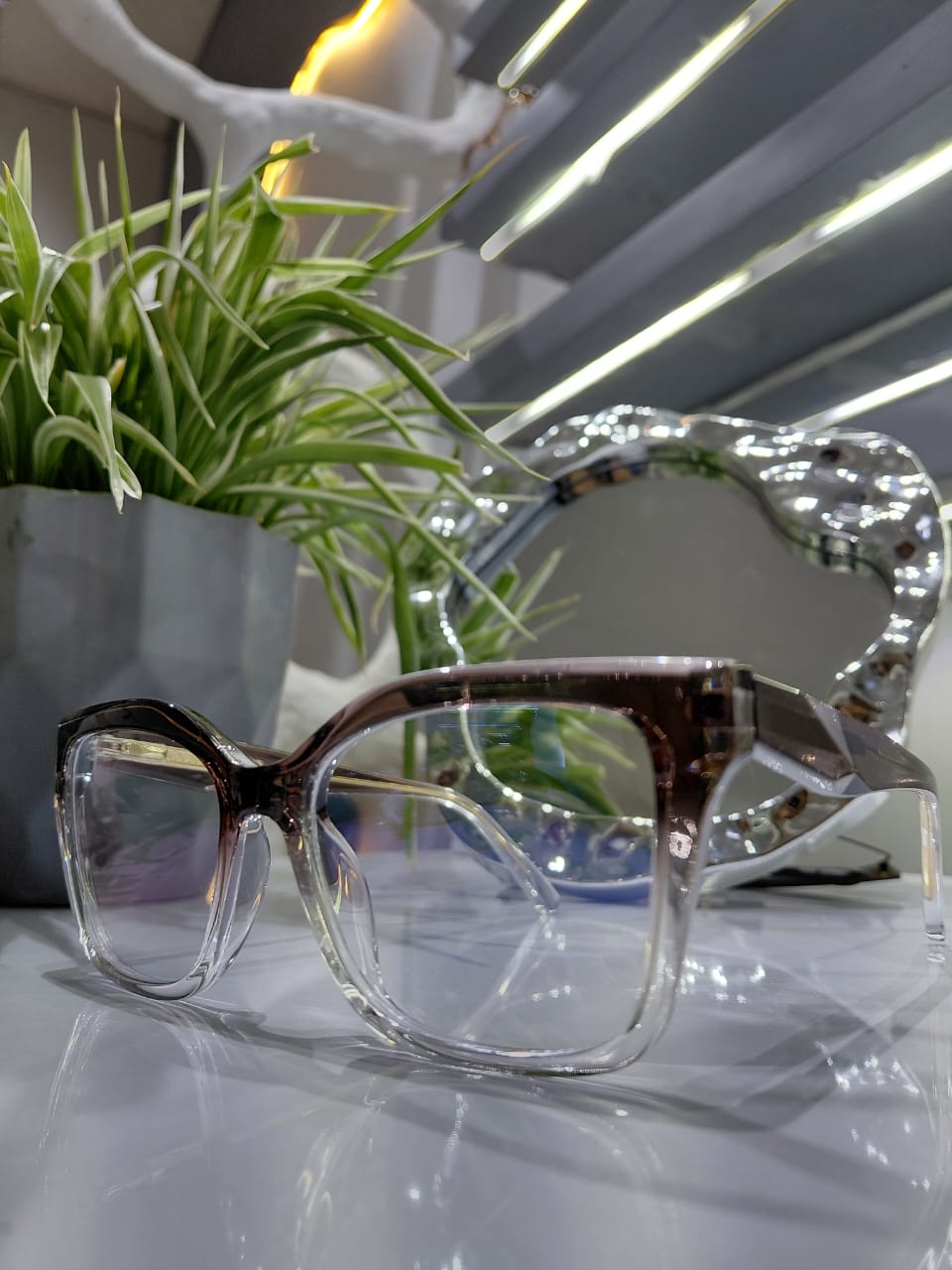 OPTICLINIC-97819