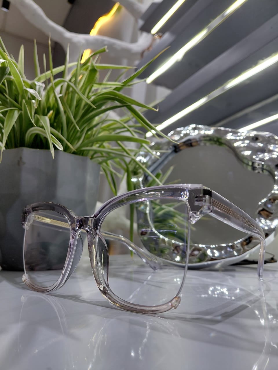 OPTICLINIC-82038
