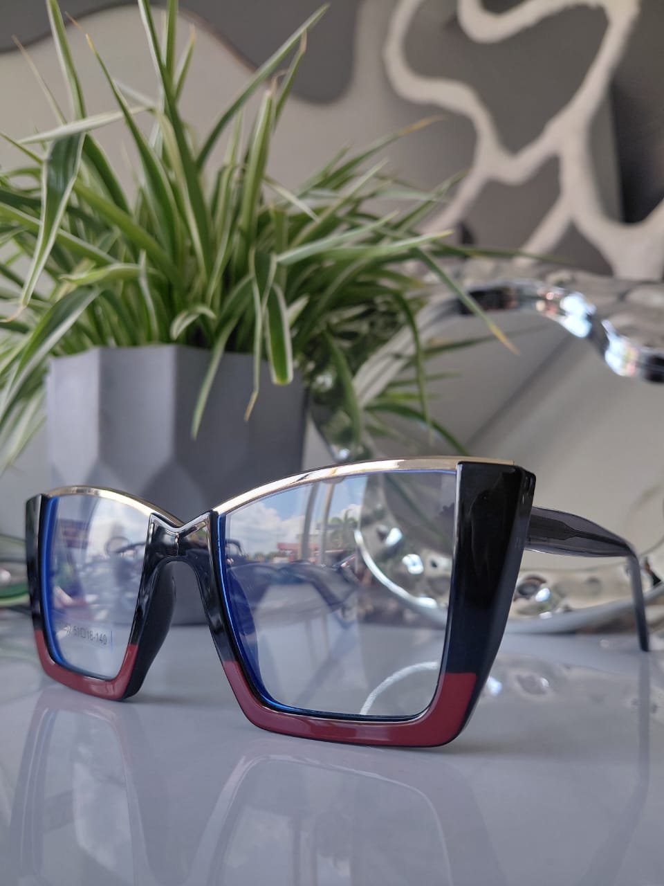 OPTICLINIC