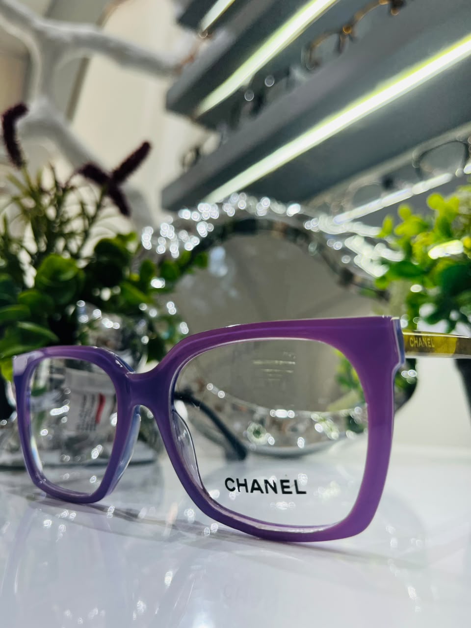 CHANEL 